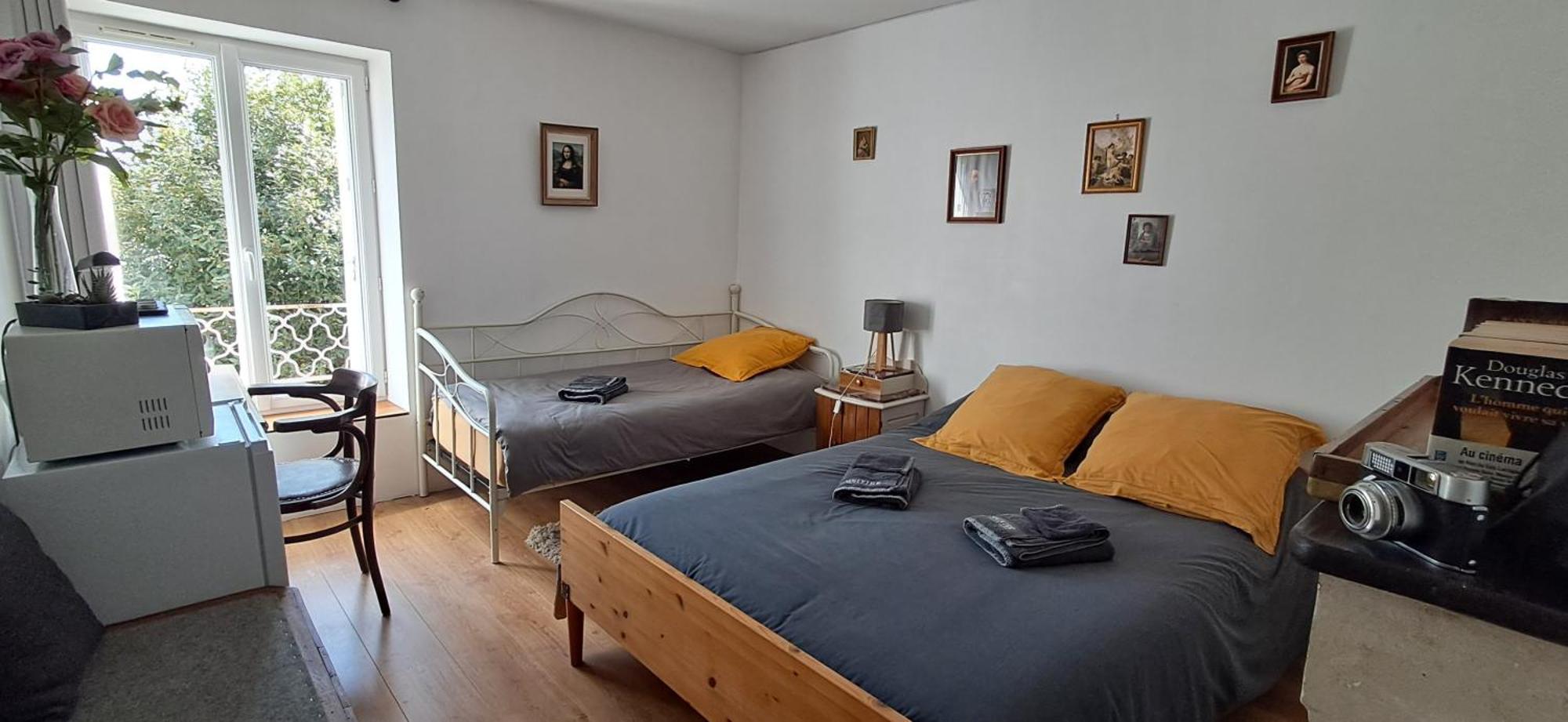 2 Chambres Dans Maison De Caractere La Possonnière Extérieur photo